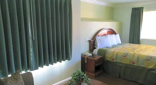 Двухместный номер Standard Azusa Inn