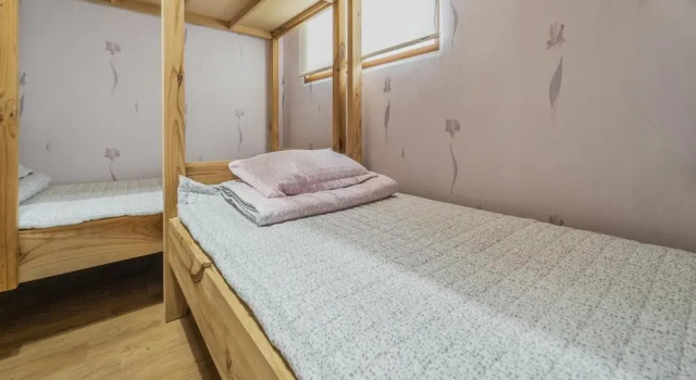 Номер Standard с 4 комнатами Gangneung Daleulsamkinbada Pension