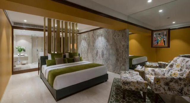 Полулюкс Hotel Lakend