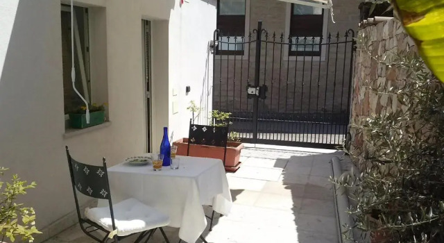 Апартаменты Superior Karin Apartment
