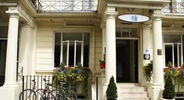 Umi Hotel