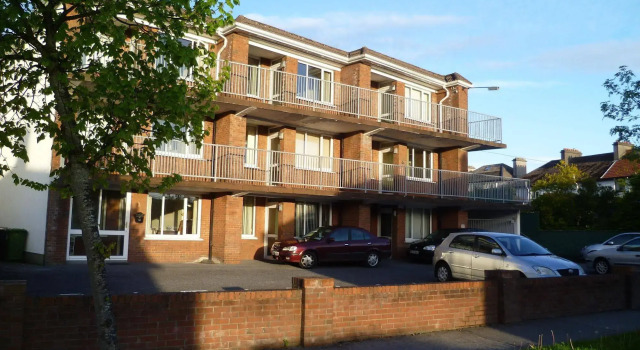 5 Newcastle Court