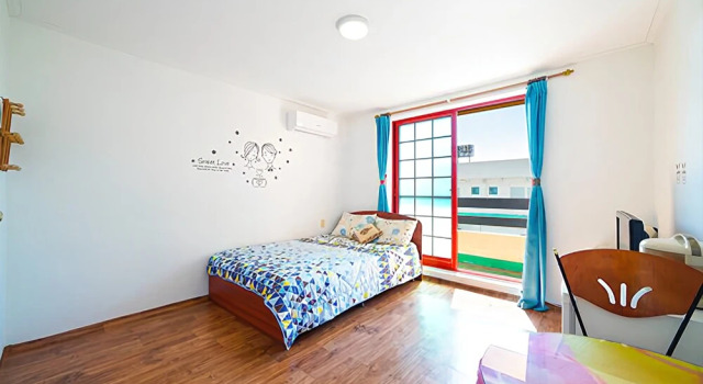 Taean Autumn Sea Pension, Prenota Hotel Hotel a Taean con parcheggio, Parcheggio