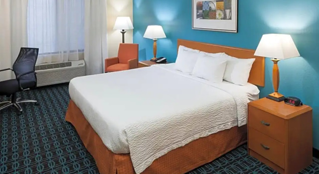 Двухместный люкс c 1 комнатой Fairfield by Marriott Ruston
