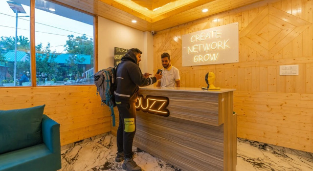 The Social Stays Manali, Забронировать Хостел Недорогие отели Манали, недорого