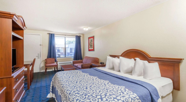 Days Inn by Wyndham Dover Downtown, Забронировать Мини-отель Довер Делавэр