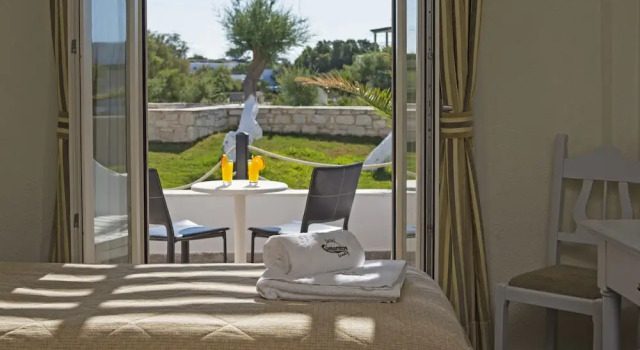 Номер Economy Contaratos Beach Hotel
