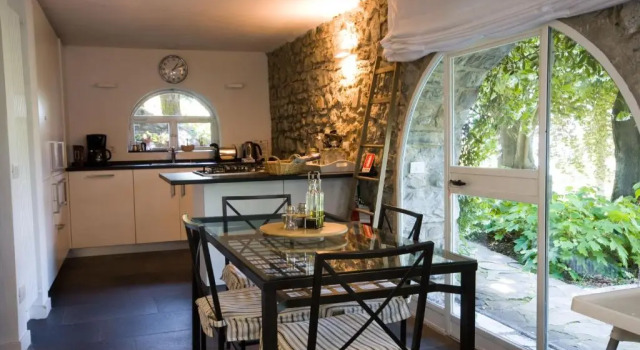 Апартаменты Castello di Vezio in the Village