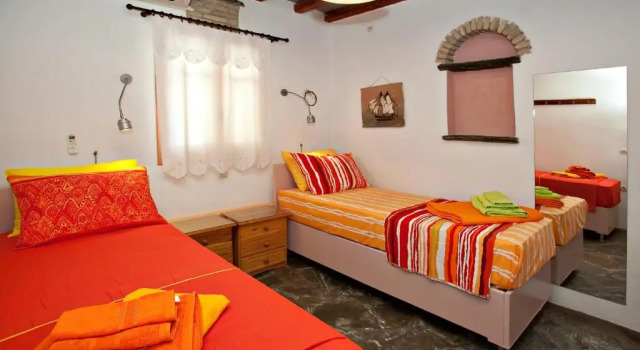 Вилла с 3 комнатами Tinos Habitart