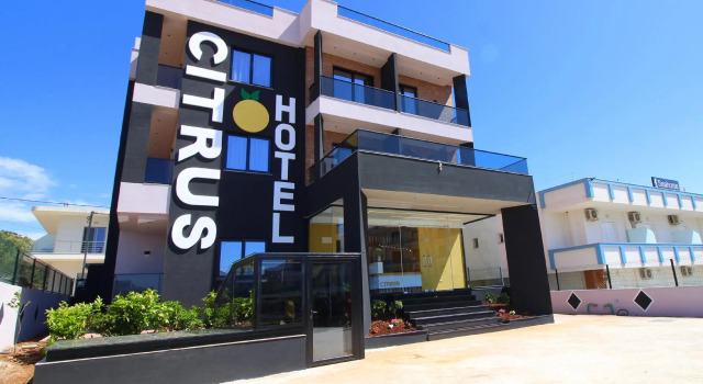 Hotel Citrus, Забронировать Отель Отели в центре Ксамил, в центре