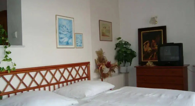 Villa Olivia, Book Villa Villas in Prague, Villa