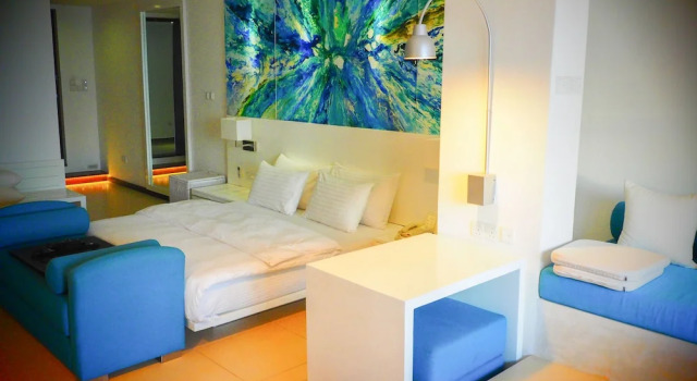 Люкс с балконом Отель Michelle Boutique Beach