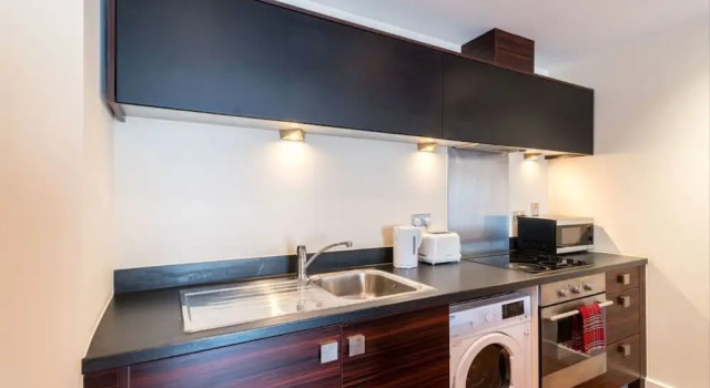 Birmingham City Center Apartment, Забронировать Апартаменты/квартира Отели Бирмингема с парковкой, рядом с Royal Birmingham Society of Artists, Парковка