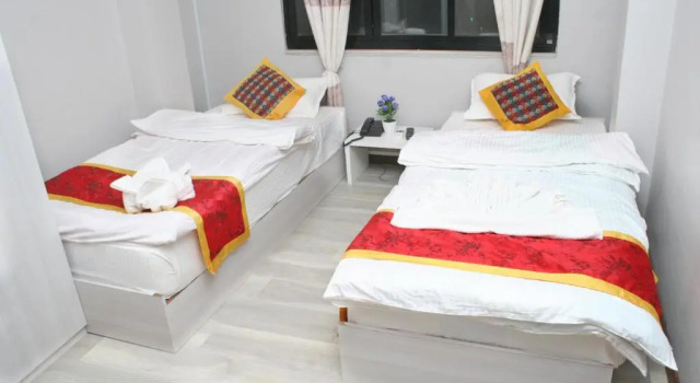 Четырёхместный номер Standard 8848 Hostel