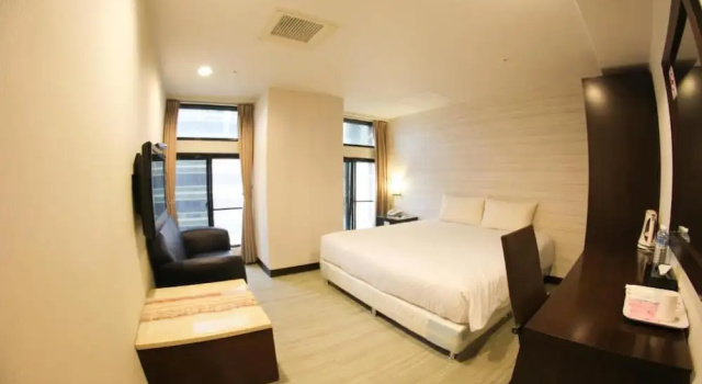 Номер Classic Newhotel