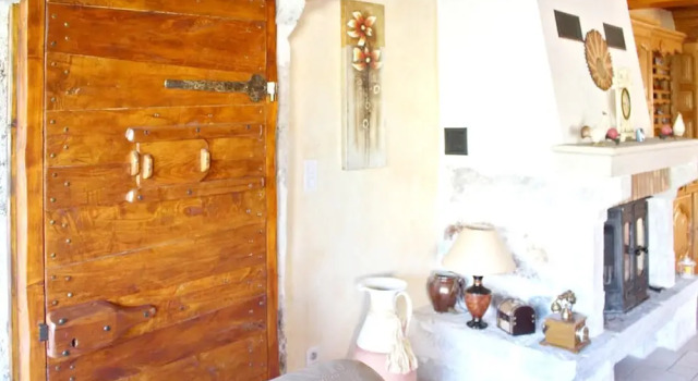 House With 3 Bedrooms in Cleyzieu, With Wonderful Mountain View and Fu, Rezervați Hotel Cleyzieu 