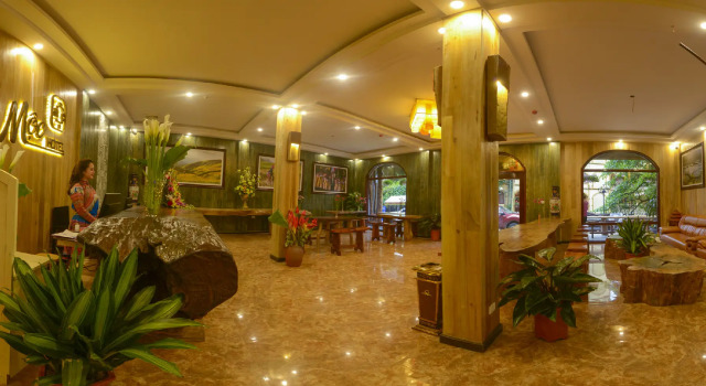 Moc Sapa Hotel, Забронировать Отель Шапа Лаокай, рядом с Рынок Сапа