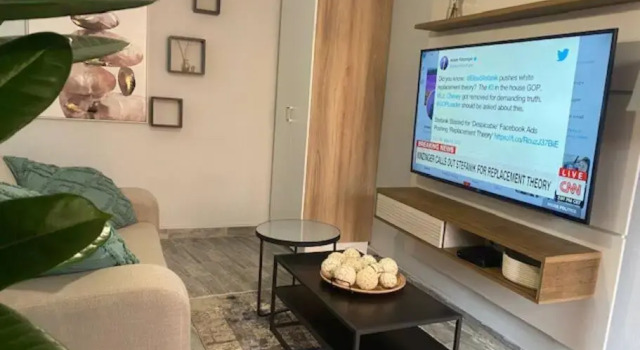 163 on Bez, Apartment 9, Boek Appartement Johannesburg Gauteng