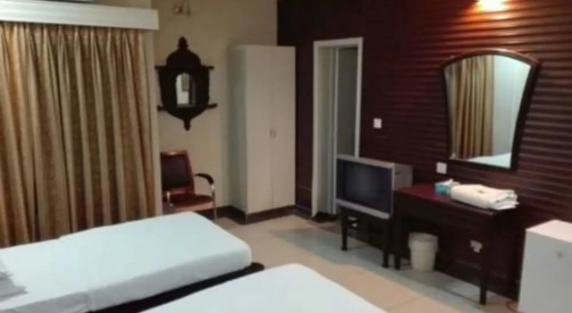 The Nishat Hotel, Book Hotel SPA-hoteller i Gulberg, SPA