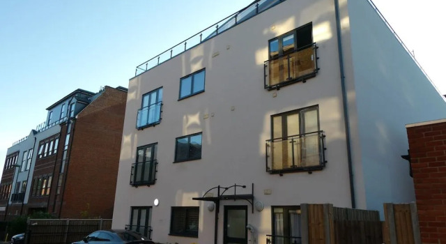 RiiS Apartments Camberley, Rezervovat Apartmán Camberley Surrey