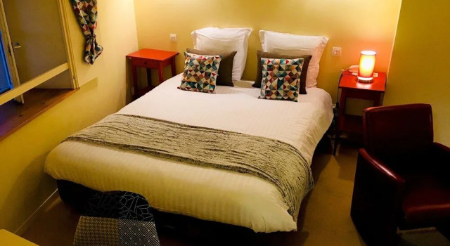 Logis Hôtel La Châtellenie, Buchen Sie Hotel Availles-Limouzine Vienne