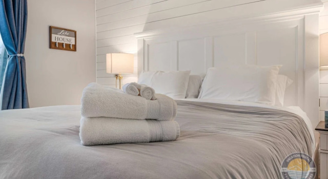 Lake Geneva Condo With Pool, Fireplace & Parking, Reserva ahora Apartahotel Lake Geneva Wisconsin