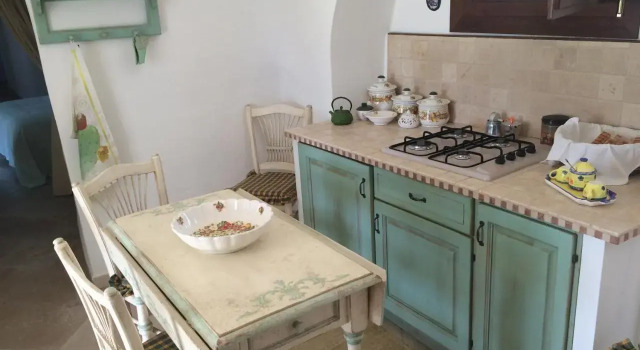 Trullo del Cavaliere, Book Hotel Hotels in Murgia with Parking, Parking