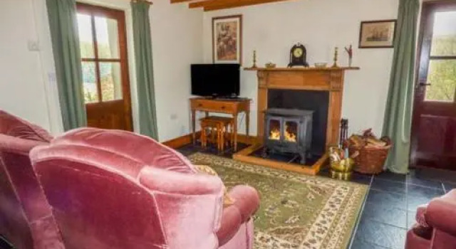 Blaendyffryn Fach, Rezervați Hotel Pencader Glamorgan