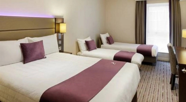 Premier Inn Bridgend (M4, J35)