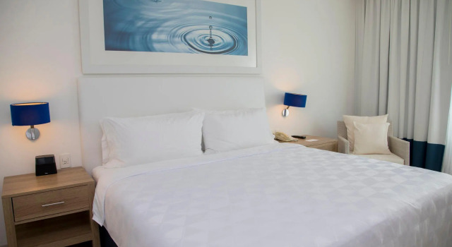 Двухместный номер Standard Holiday Inn Acapulco La Isla by IHG