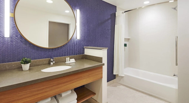 Четырёхместный люкс Fairfield by Marriott Inn & Suites Indio Coachella Valley