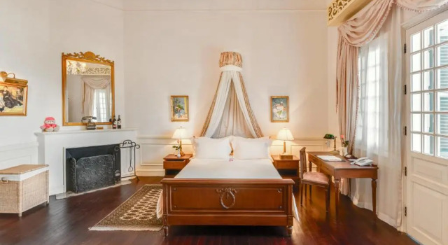 Двухместный клубный номер Standard Dalat Palace Heritage Hotel