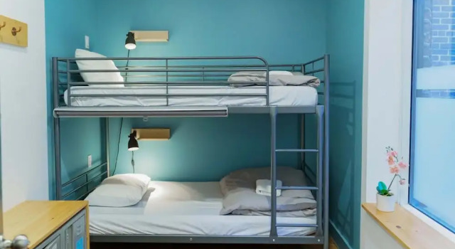 Номер Classic Auberge Saintlo Montréal Hostel