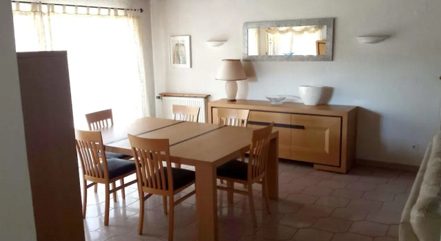 Villa With 5 Bedrooms in Béziers, With Private Pool, Enclosed Garden a, Rezerwuj Willa Wille w Hérault, Willa