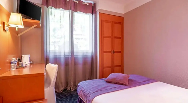 Одноместный номер Standard Hôtel Christina Lourdes