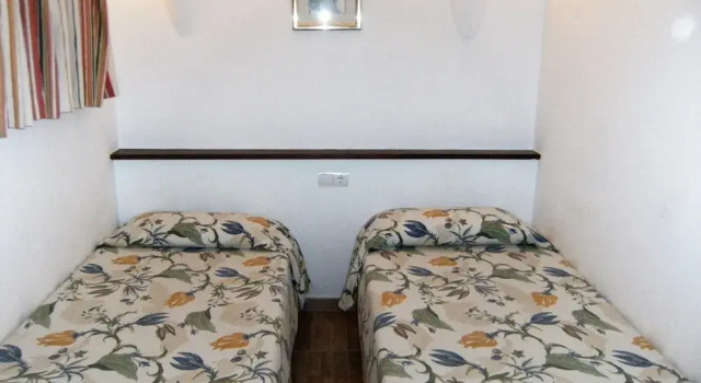 Apartment for 5 People With Garden, Varaa Huoneisto Torroella de Montgrí Baix Empordà