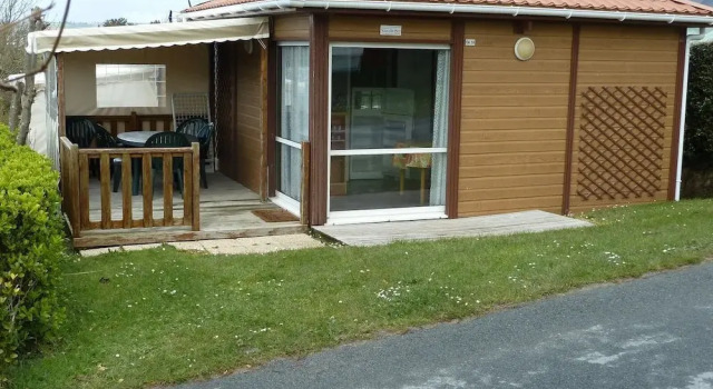 Шале Camping de l'Iroise