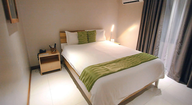 The Suez, Rezervovat Hotel Makati City 