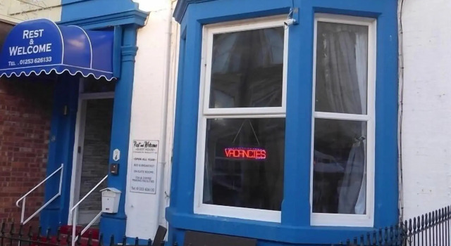 Rest and Welcome B&B, Blackpool, Забронировать Отель Отели Блэкпул с завтраком, рядом с Конференц-центр Winter Gardens, Завтраки
