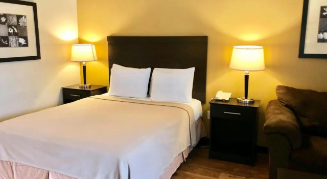 Номер Standard Airway Inn - IAH Airport