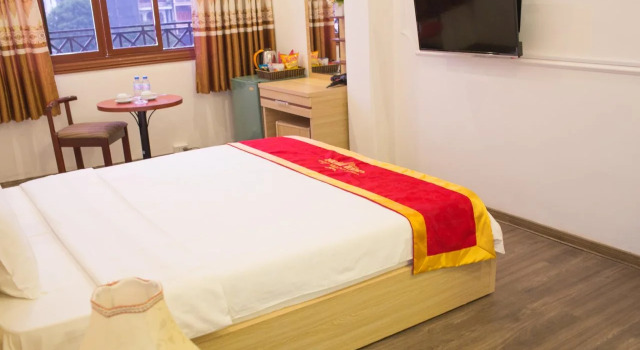 Canh Hung Hotel
