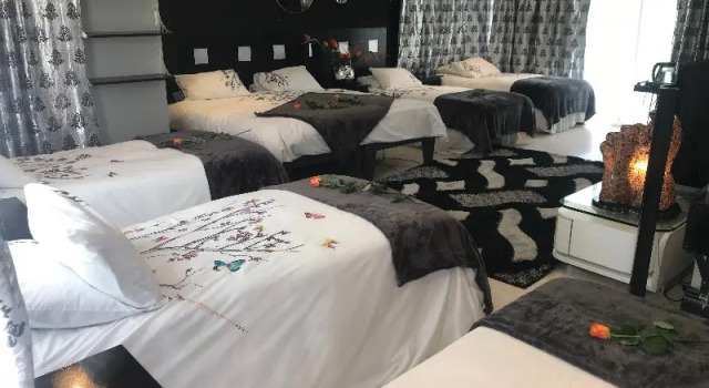 Одноместный номер Standard с красивым видом из окна Africa Paradise Airport Boutique Hotel