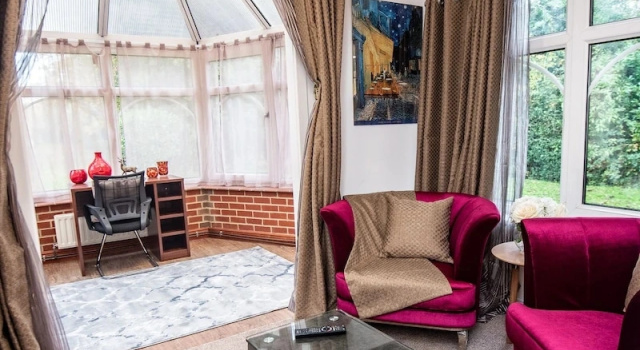 Двухместный номер Superior с видом на сад Trivelles Waterhall Country Gatwick Hotel & airport parking