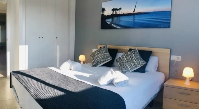 Apartamento climatizado cerca de Ferrari Land, Забронировать Апартаменты/квартира Апартаменты Салоу, Апартаменты/квартира