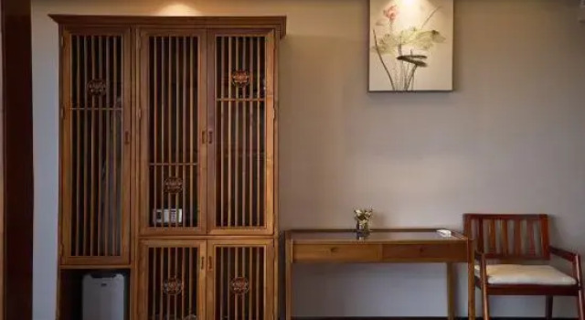 Люкс Tengchong Pohang Dongshan Hot Spring Hotel