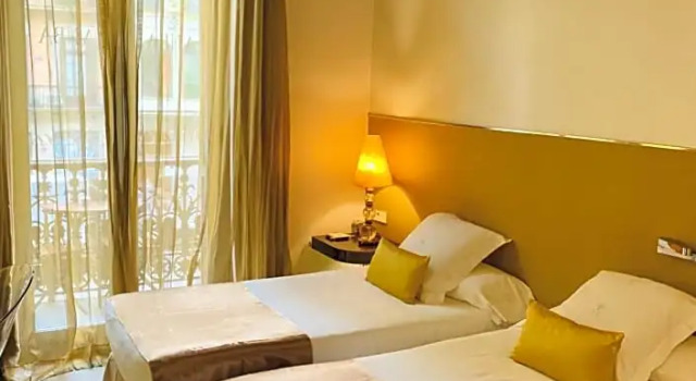 Номер Deluxe Anba Bed & Breakfast Deluxe