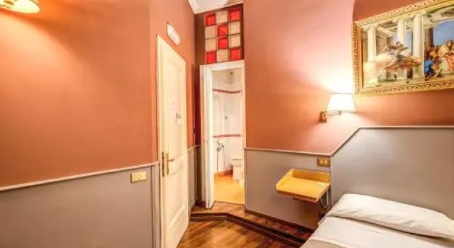 Glamour Vatican Rooms, Забронировать Отель Отели Рима с парковкой, рядом с Собор Святого Петра, Парковка