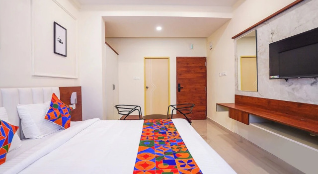 Номер Premium Treebo Memories Inn