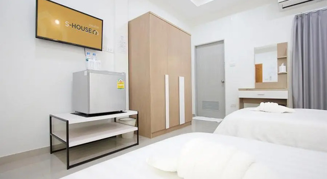 S-House Hotel Surin, Varaa Hotelli Hotellit North-Eastern Thailand pysäköinnillä, Pysäköinti