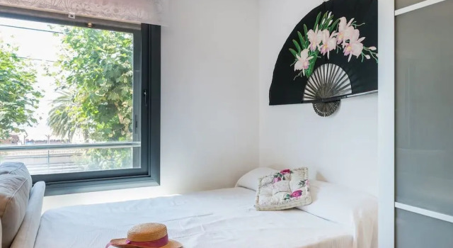 Beachfront studio 20 mins to bcn center, Забронировать Апартаменты/квартира Масноу Коста-дель-Маресме